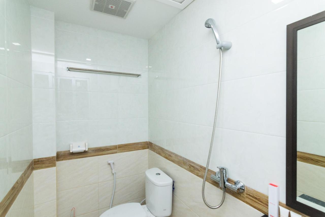 Oyo 1223 Hotel Bahari Batam Exterior photo