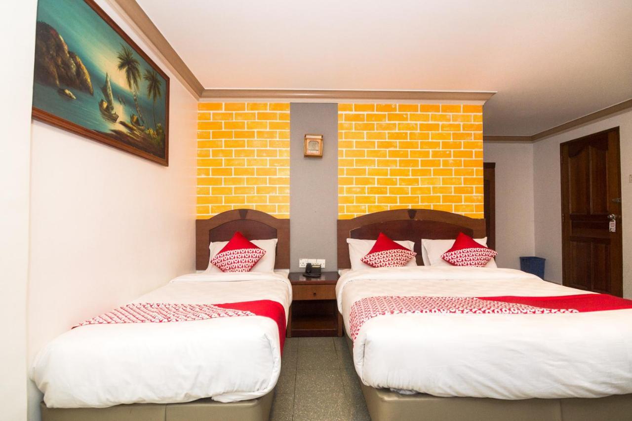 Oyo 1223 Hotel Bahari Batam Exterior photo